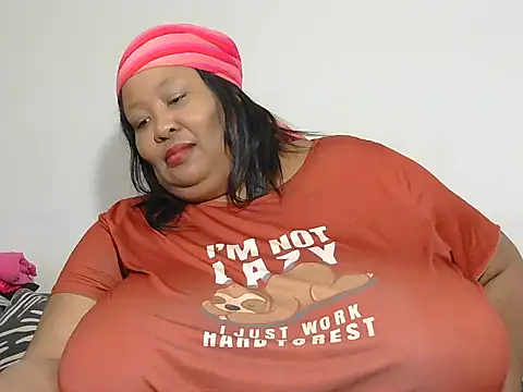 nancy111 online show from February 4, 2026, 1:39 pm