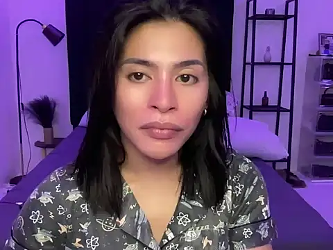 your bianca69 online show from December 21, 2024, 12:49 pm