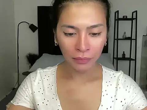 your bianca69 online show from December 22, 2024, 11:52 pm