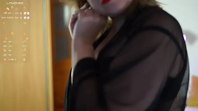 LitleSun online show from November 11, 2025, 2:28 pm