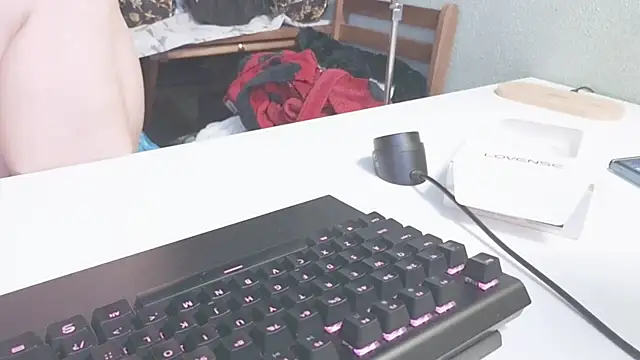 Snapshot of karmija chatting on October 25, 2025, 9:20 pm karmija online show from October 25, 2025, 9:20 pm