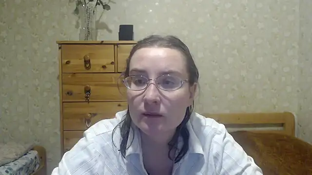 Smart Rose online show from February 5, 2025, 12:42 am