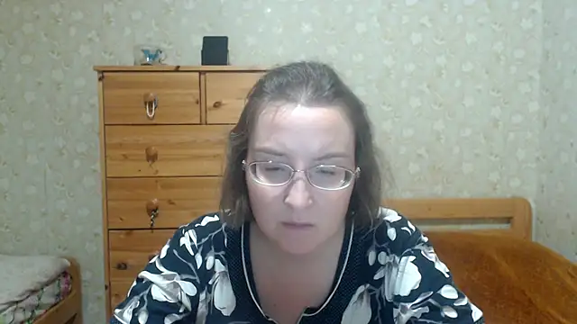 Smart Rose online show from October 5, 2025, 1:37 am