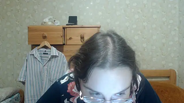 Smart Rose online show from March 7, 2026, 3:53 pm