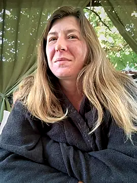 Snapshot of Natali_UA chatting on September 26, 2025, 5:22 am Natali UA online show from September 26, 2025, 5:22 am