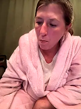 Snapshot of Natali_UA chatting on October 18, 2025, 6:08 pm Natali UA online show from October 18, 2025, 6:08 pm