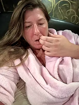 Snapshot of Natali_UA chatting on October 19, 2025, 6:19 pm Natali UA online show from October 19, 2025, 6:19 pm