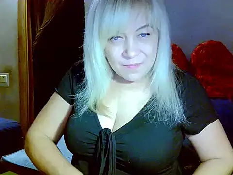 AgoniA7 online show from November 8, 2025, 4:01 am