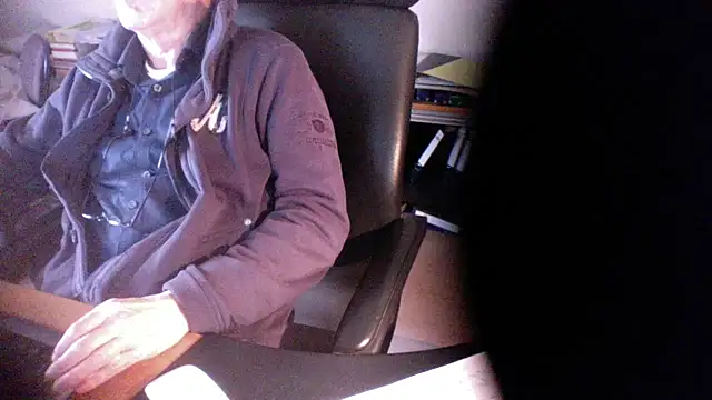 outlaw200 online show from December 3, 2024, 2:05 pm