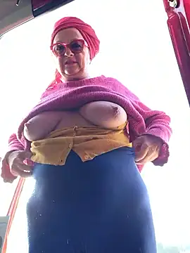 MucMilf59 online show from February 19, 2025, 8:12 am
