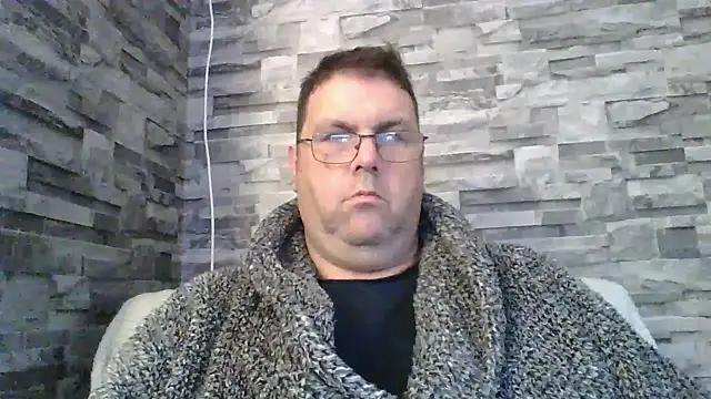 Snapshot of WOOLYMARK2507 chatting on December 28, 2024, 3:26 pm WOOLYMARK2507 online show from December 28, 2024, 3:26 pm