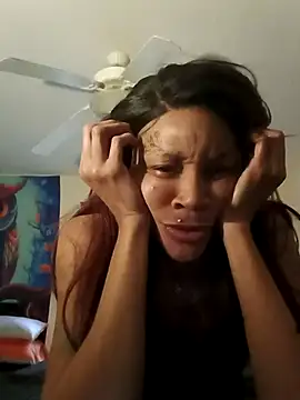 EnticingAaliyah online show from November 13, 2025, 6:40 pm