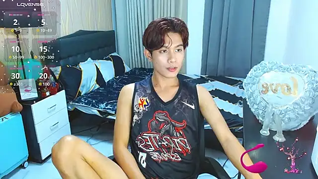 WildestTwink online show from March 20, 2025, 5:58 pm