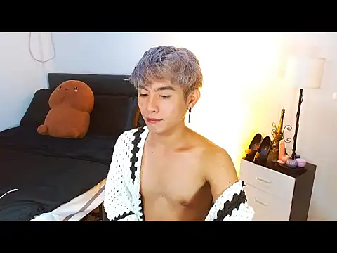 Snapshot of WildestTwink chatting on April 27, 2026, 6:50 pm WildestTwink online show from April 27, 2026, 6:50 pm