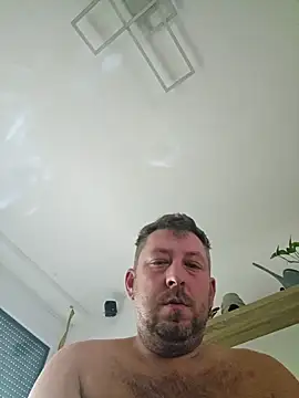 ktmtom247 online show from October 25, 2025, 6:43 am