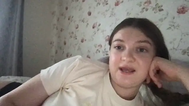 LoVenda online show from September 13, 2025, 2:50 pm