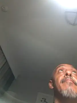 letmesatifyu online show from July 27, 2026, 11:06 am