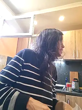 rposhta1991 online show from October 24, 2025, 6:43 am