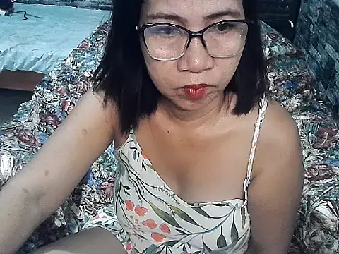 ASIANDOLLY4U online show from March 3, 2025, 10:20 pm