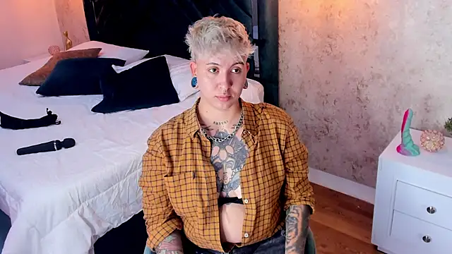 amy ink online show from February 10, 2025, 2:59 pm