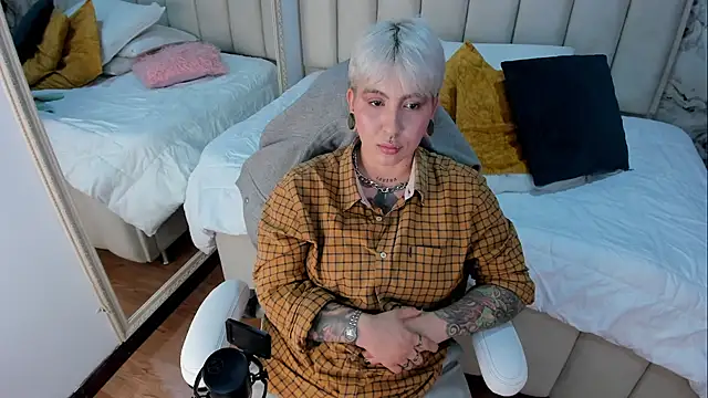 amy ink online show from September 11, 2025, 11:43 am