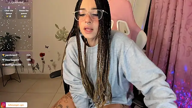 Snapshot of Fallengangel chatting on January 30, 2025, 9:25 am Fallengangel online show from January 30, 2025, 9:25 am