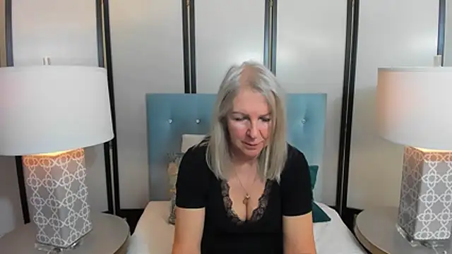 EricaTop online show from March 26, 2026, 9:31 pm