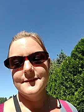 Snapshot of SwedishJennifer chatting on July 21, 2026, 1:13 pm SwedishJennifer online show from July 21, 2026, 1:13 pm