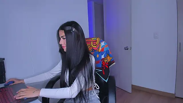 Lisegg  online show from February 13, 2026, 10:39 pm