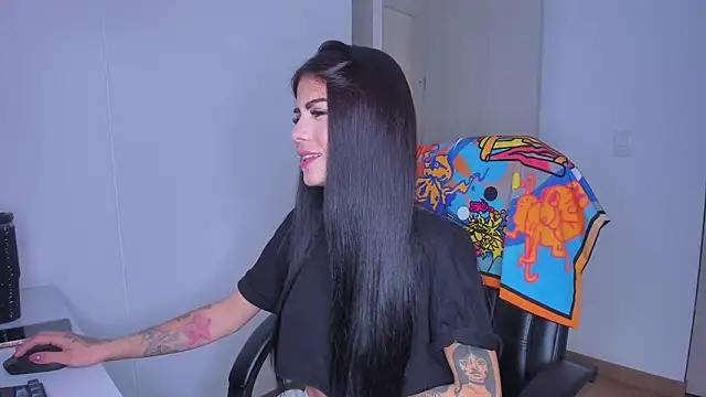 Lisegg  online show from February 23, 2026, 9:12 pm