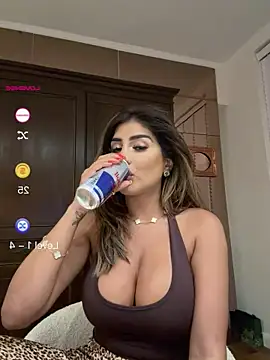 Snapshot of ArabicBarbie chatting on July 22, 2026, 9:50 pm ArabicBarbie online show from July 22, 2026, 9:50 pm