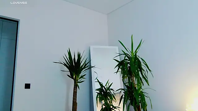 Sinful Eyes online show from March 22, 2026, 7:12 am