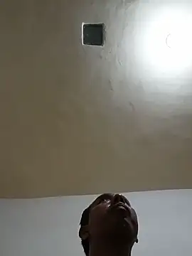 Snapshot of desnudo_Sexoxo chatting on December 17, 2024, 4:23 am desnudo Sexoxo online show from December 17, 2024, 4:23 am