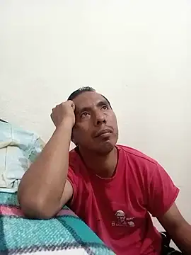 Snapshot of desnudo_Sexoxo chatting on December 19, 2024, 3:51 am desnudo Sexoxo online show from December 19, 2024, 3:51 am