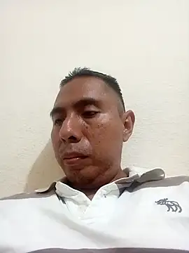 Snapshot of desnudo_Sexoxo chatting on December 23, 2024, 4:12 am desnudo Sexoxo online show from December 23, 2024, 4:12 am