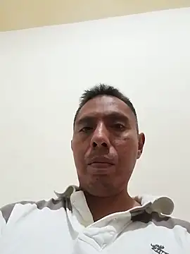 Snapshot of desnudo_Sexoxo chatting on December 26, 2024, 1:40 am desnudo Sexoxo online show from December 26, 2024, 1:40 am