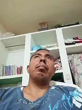 Snapshot of desnudo_Sexoxo chatting on December 26, 2024, 6:01 pm desnudo Sexoxo online show from December 26, 2024, 6:01 pm