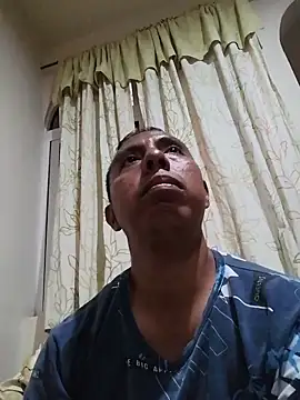 Snapshot of desnudo_Sexoxo chatting on December 30, 2024, 11:28 pm desnudo Sexoxo online show from December 30, 2024, 11:28 pm