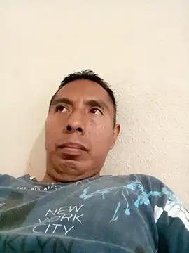 Snapshot of desnudo_Sexoxo chatting on December 31, 2024, 8:56 pm desnudo Sexoxo online show from December 31, 2024, 8:56 pm