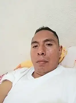 Snapshot of desnudo_Sexoxo chatting on February 8, 2025, 2:26 am desnudo Sexoxo online show from February 8, 2025, 2:26 am