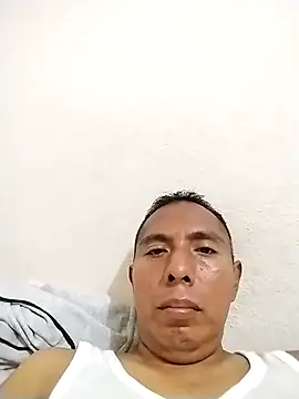 Snapshot of desnudo_Sexoxo chatting on September 19, 2025, 12:34 am desnudo Sexoxo online show from September 19, 2025, 12:34 am