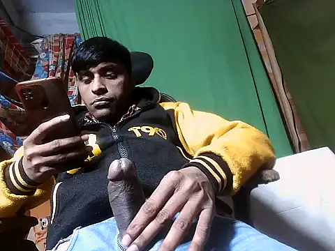 desiboy1101 online show from January 2, 2025, 1:19 pm