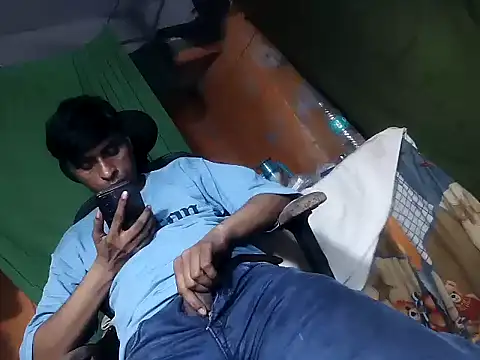 desiboy1101 online show from October 31, 2025, 2:07 pm