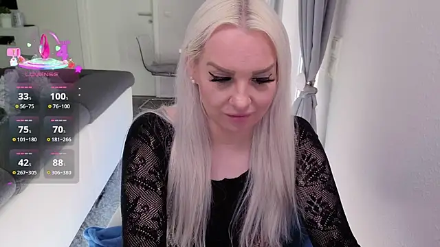MIA-XXX online show from May 27, 2026, 3:53 pm