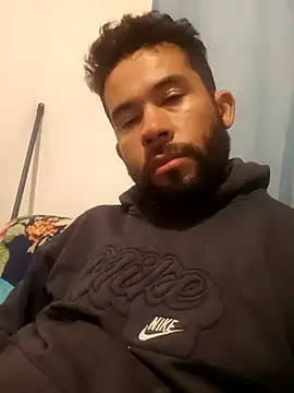 Snapshot of DOM22CM chatting on October 23, 2025, 3:39 am DOM22CM online show from October 23, 2025, 3:39 am