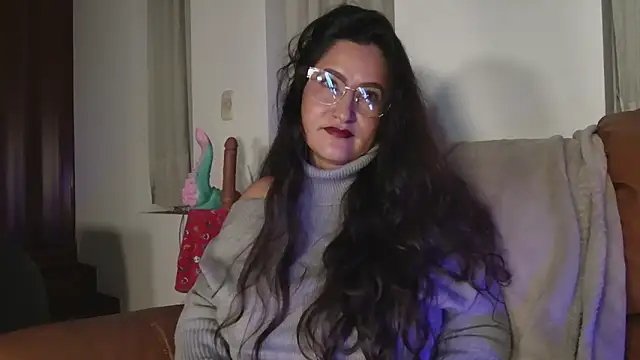 DeesseLuxure online show from October 15, 2025, 3:50 am