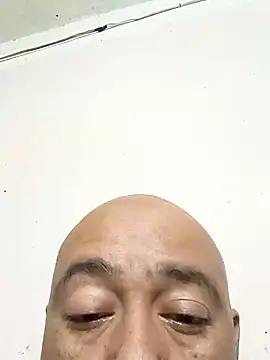 Snapshot of GeorgeVergaGrues chatting on December 21, 2024, 2:41 am GeorgeVergaGrues online show from December 21, 2024, 2:41 am