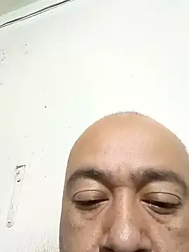 Snapshot of GeorgeVergaGrues chatting on January 2, 2025, 12:55 am GeorgeVergaGrues online show from January 2, 2025, 12:55 am