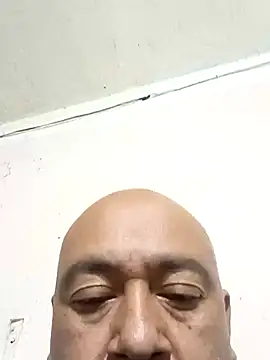 Snapshot of GeorgeVergaGrues chatting on January 21, 2025, 3:15 am GeorgeVergaGrues online show from January 21, 2025, 3:15 am