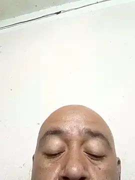 Snapshot of GeorgeVergaGrues chatting on February 6, 2025, 7:35 am GeorgeVergaGrues online show from February 6, 2025, 7:35 am